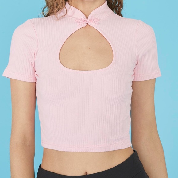 Delia Pink Cropped Top - Picture 2 of 6